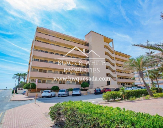 Appartement - Revente - Torrevieja - BWC-2042