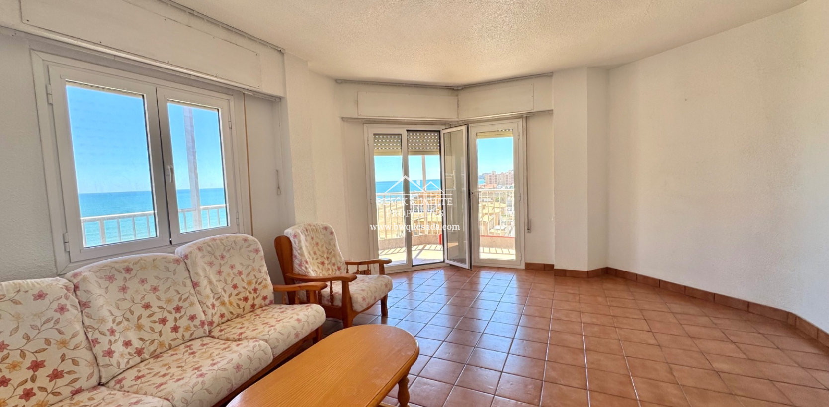 Resale - Apartament - La Mata