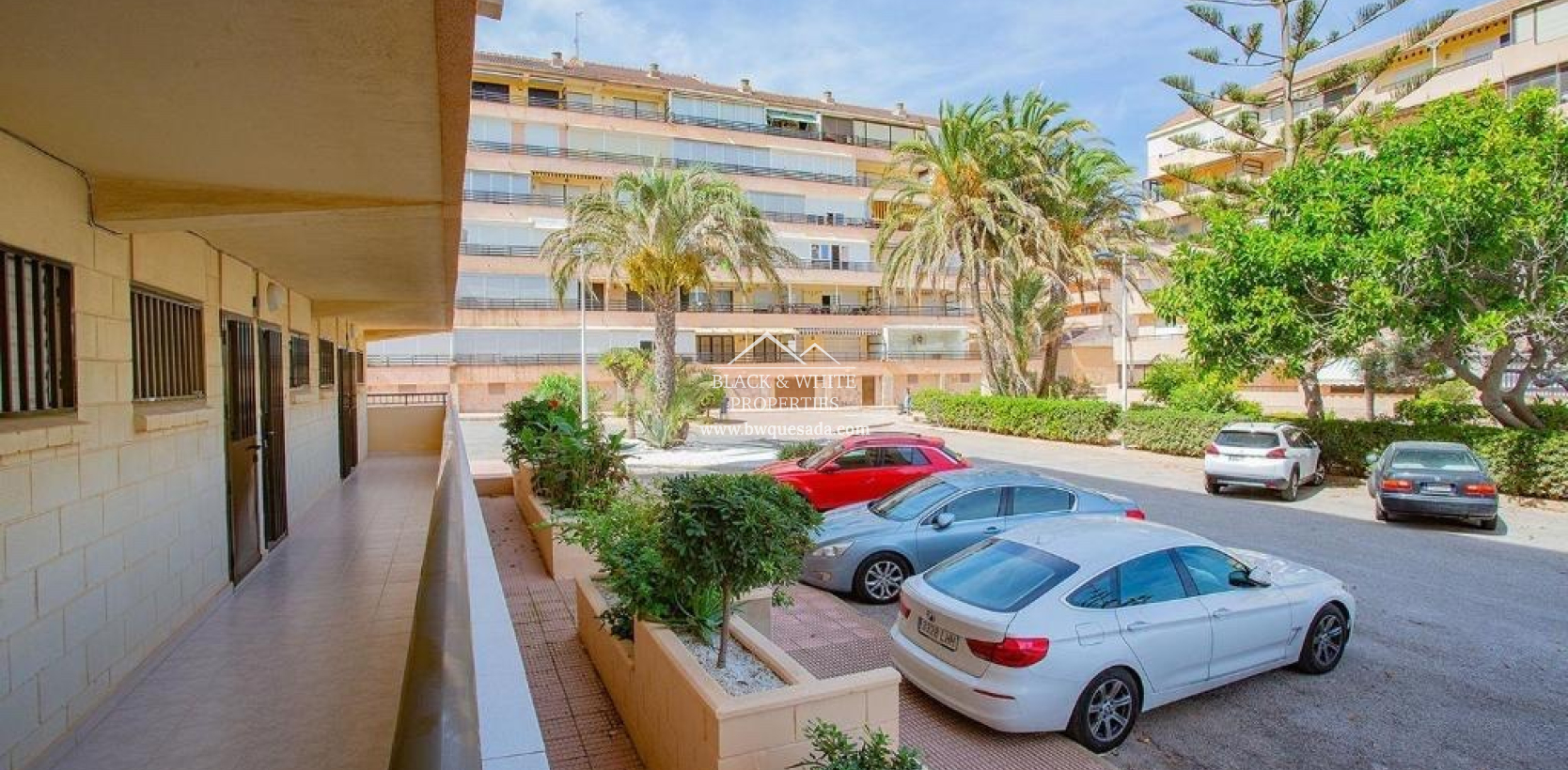 Resale - Apartament - Torrevieja - Cabo cervera