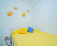 Resale - Apartament - Torrevieja - Cabo cervera