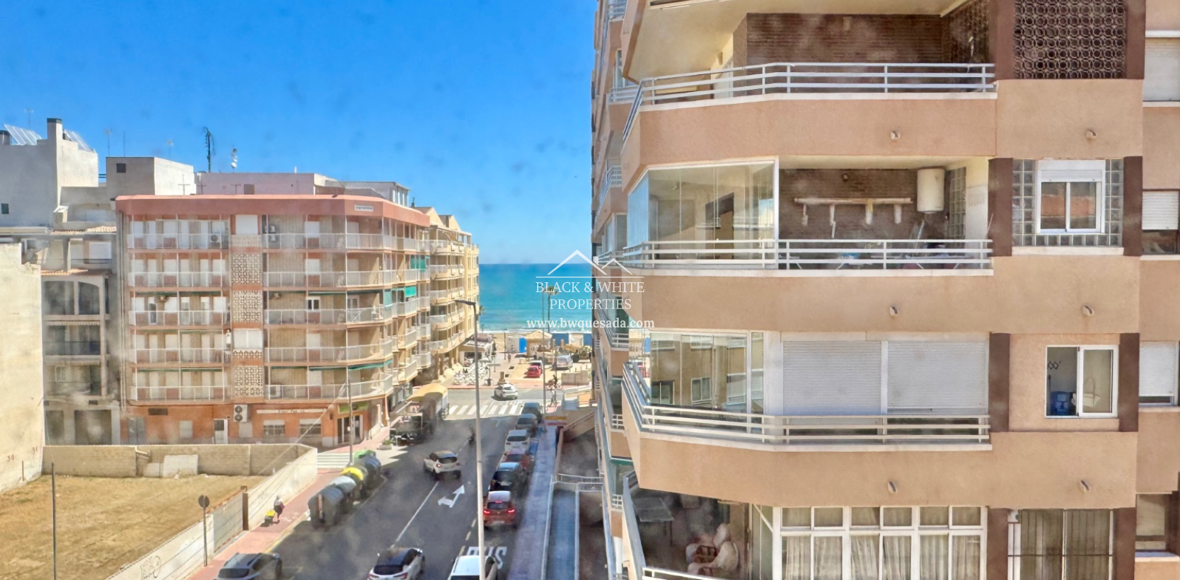 Resale - Apartament - Torrevieja - La Mata