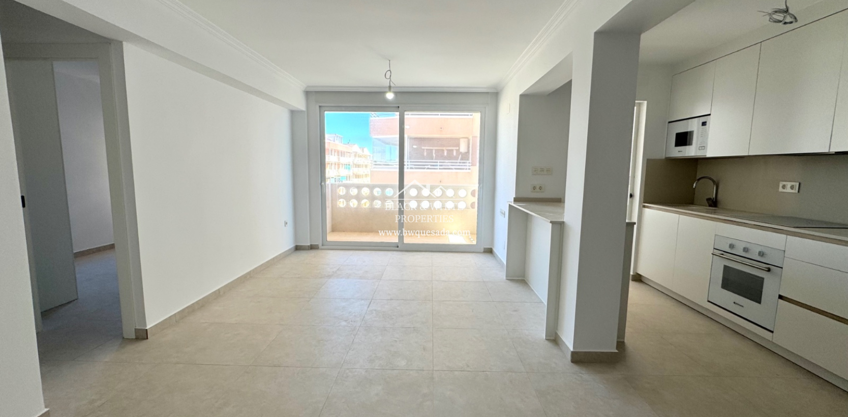 Resale - Apartament - Torrevieja - La Mata