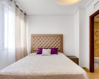 Resale - Apartament - Torrevieja - Playa de los Locos