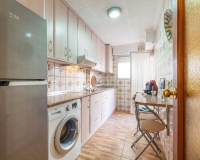 Resale - Apartament - Torrevieja - Playa del Cura