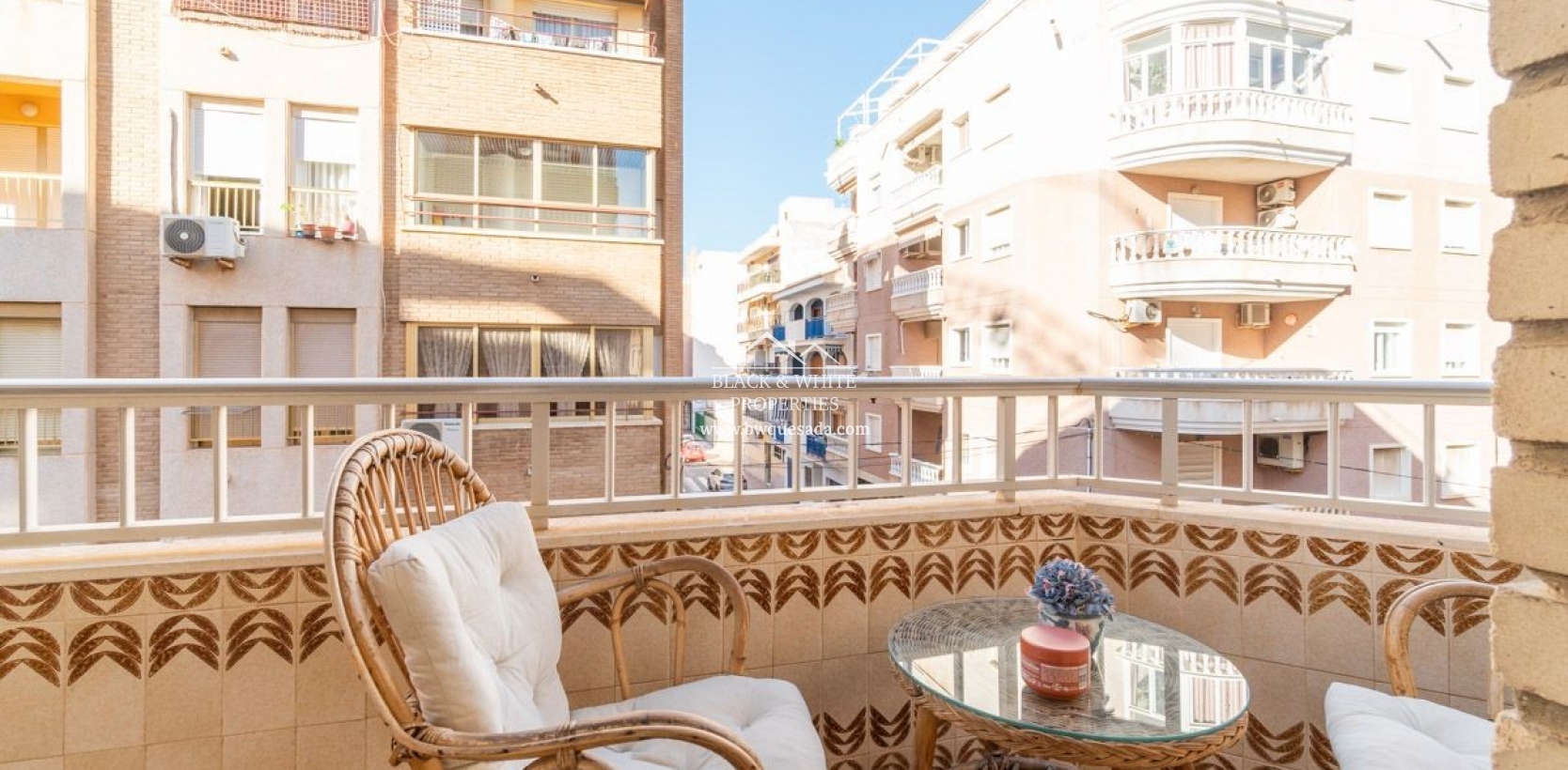 Resale - Apartament - Torrevieja - Playa del Cura