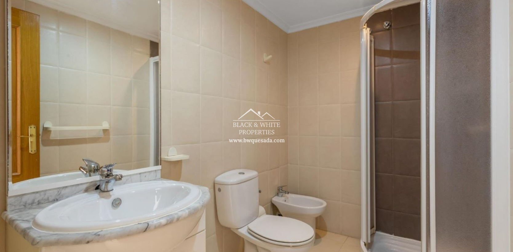 Resale - Apartament - Torrevieja