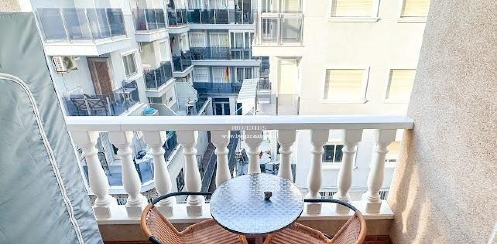 Resale - Apartament - Torrevieja