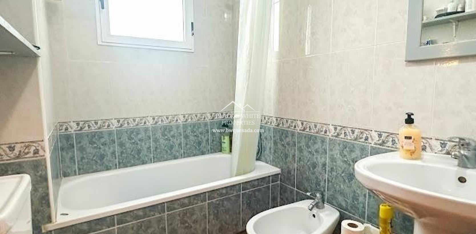 Resale - Apartament - Torrevieja