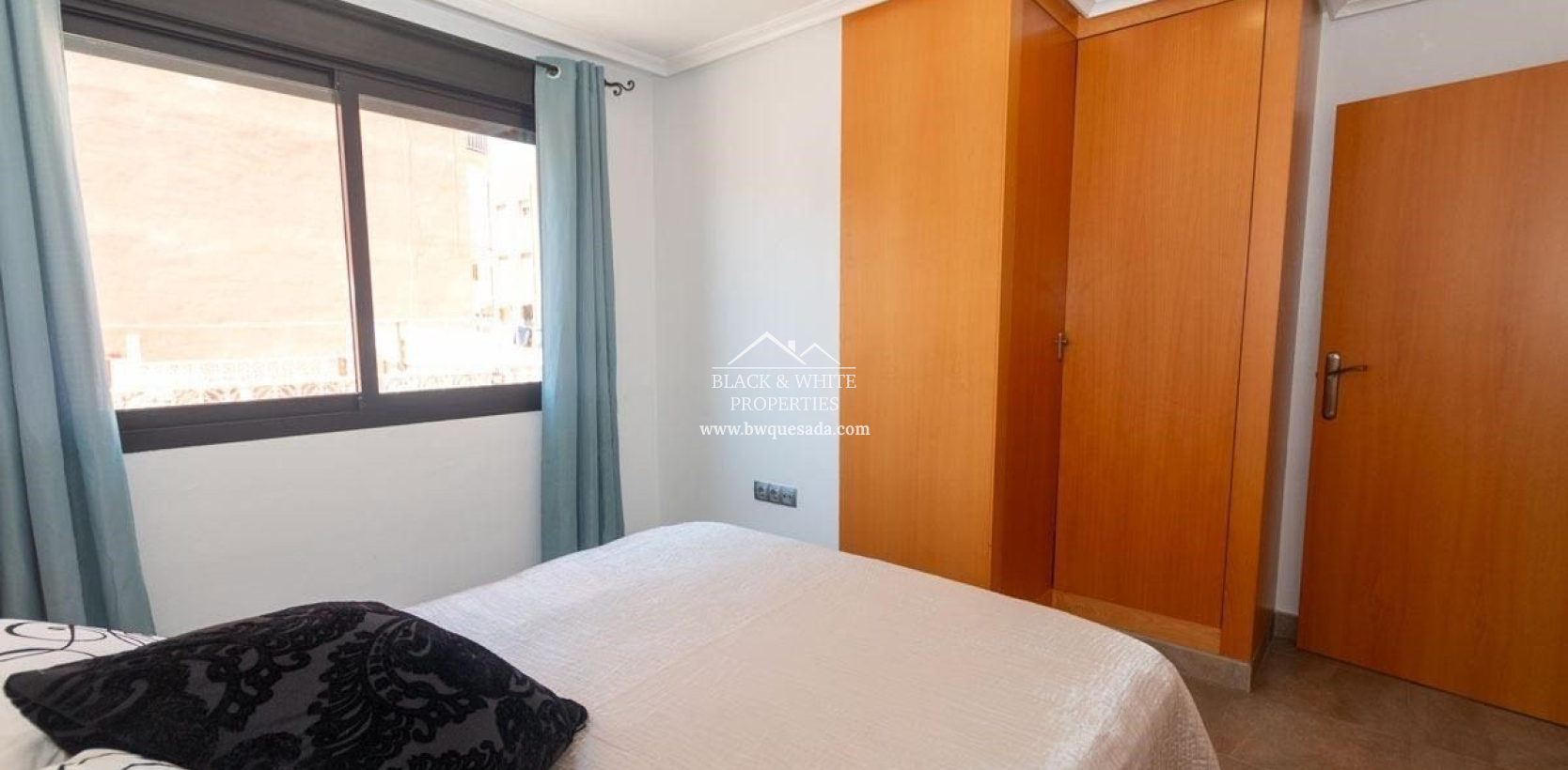 Resale - Apartment - Torrevieja - La Mata