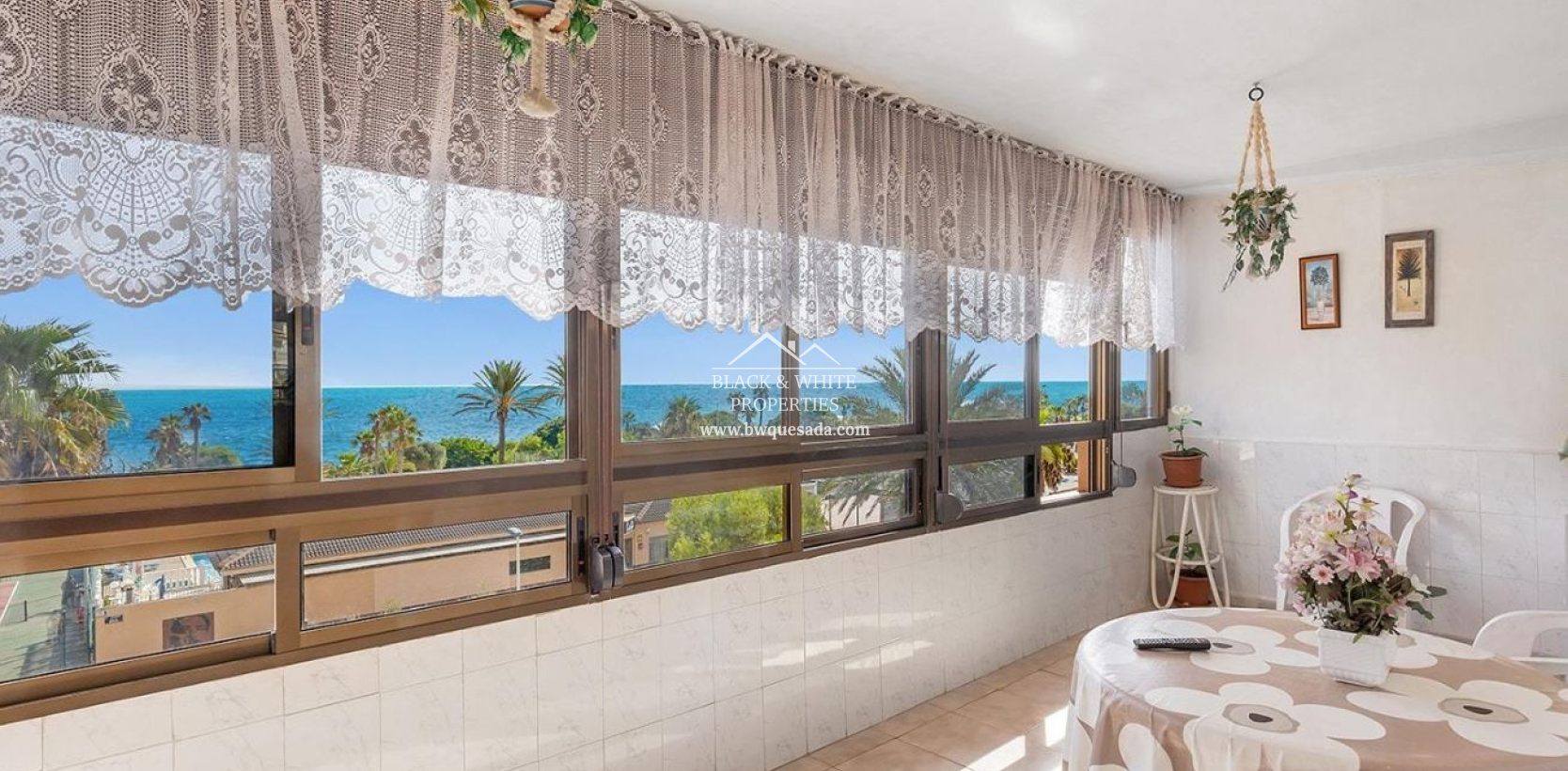 Resale - Apartment - Torrevieja - La Mata