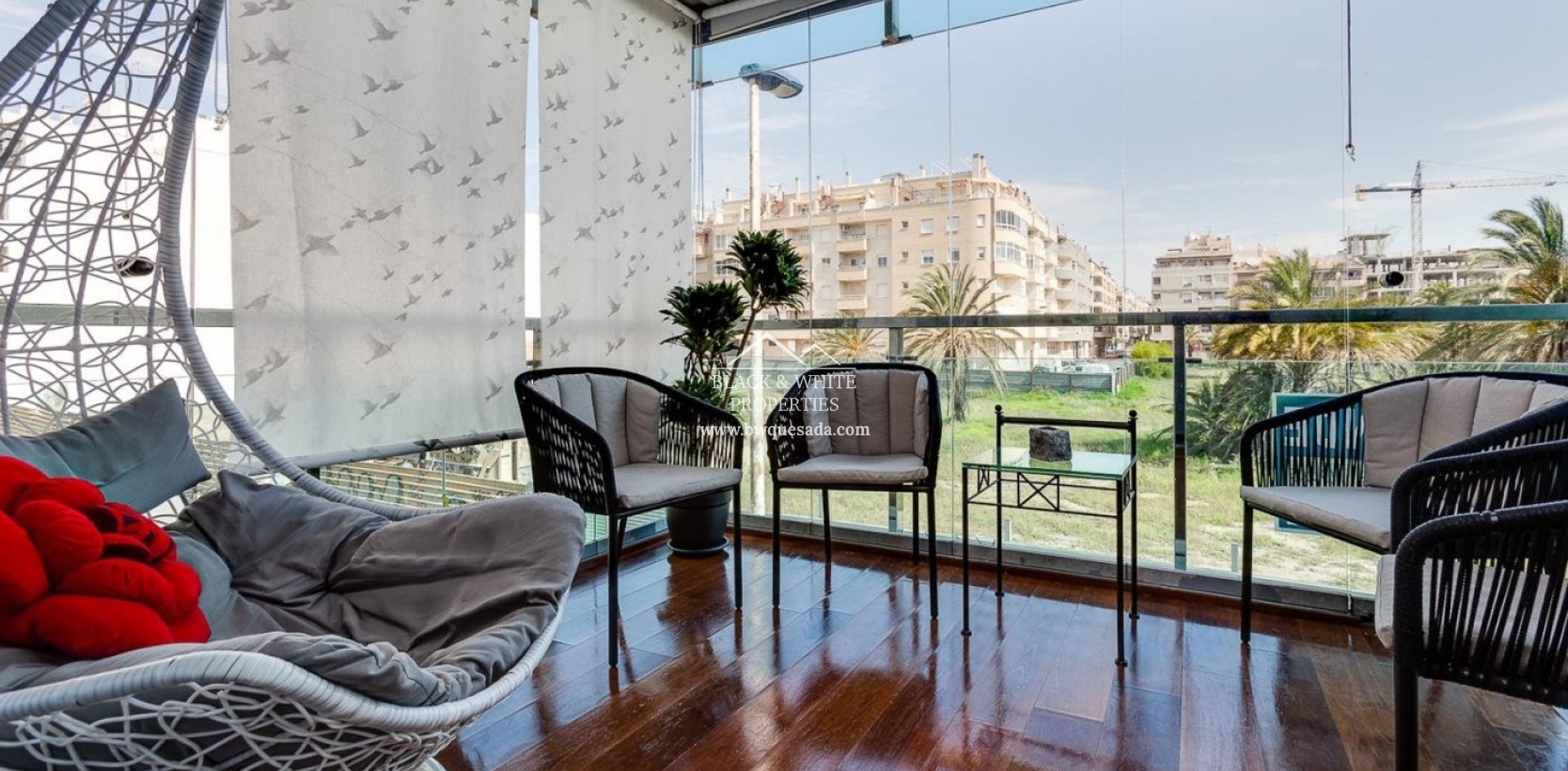 Resale - Apartment - Torrevieja - Playa de los Locos