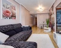 Resale - Apartment - Torrevieja - Playa de los Locos