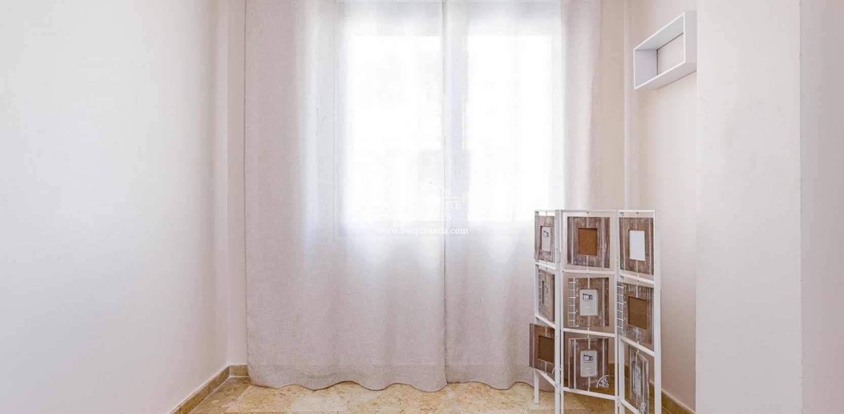 Resale - Apartment - Torrevieja - Playa de los Locos