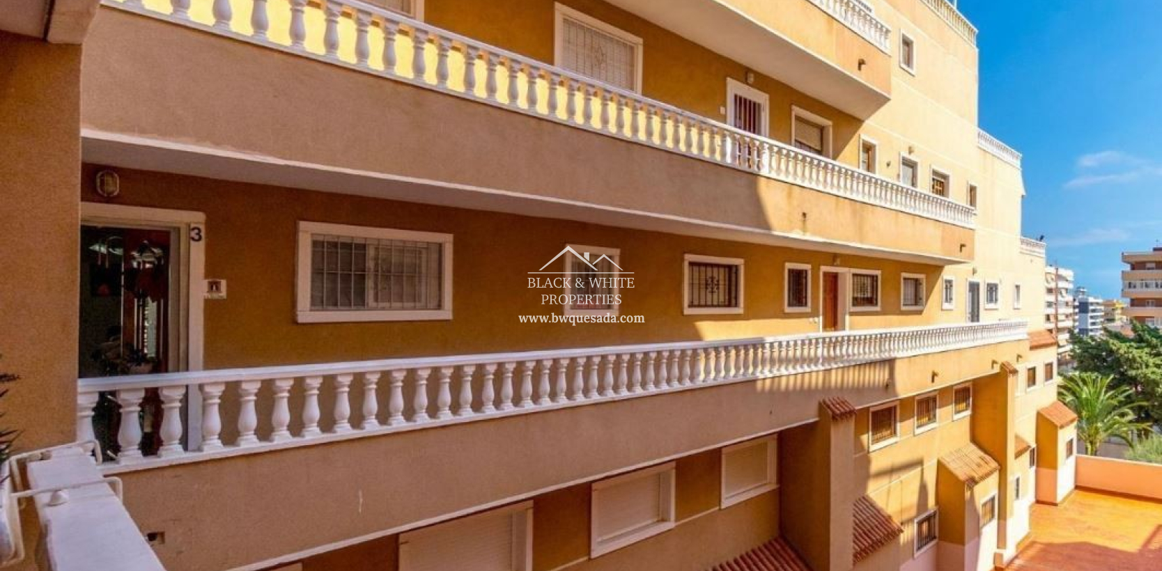 Resale - Apartment - Torrevieja - Punta prima