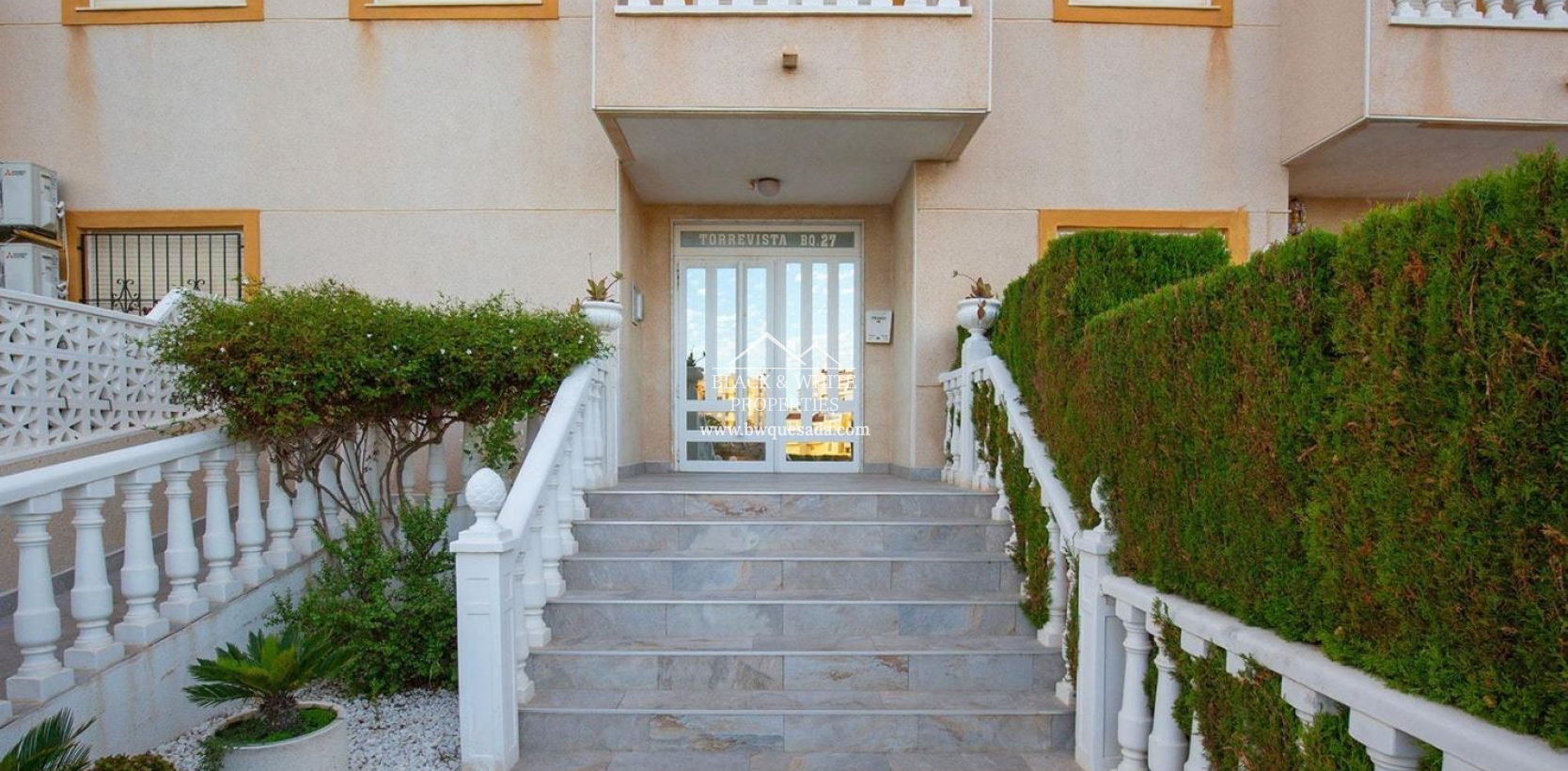 Resale - Apartment - Torrevieja - Torreblanca