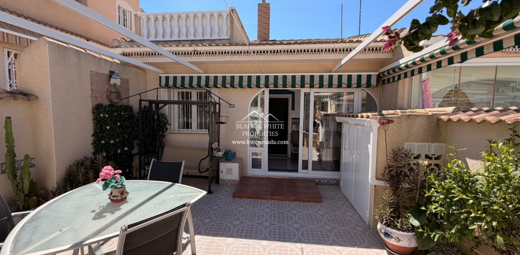 Resale - Bungalow - Ciudad Quesada - Doña Pepa 
