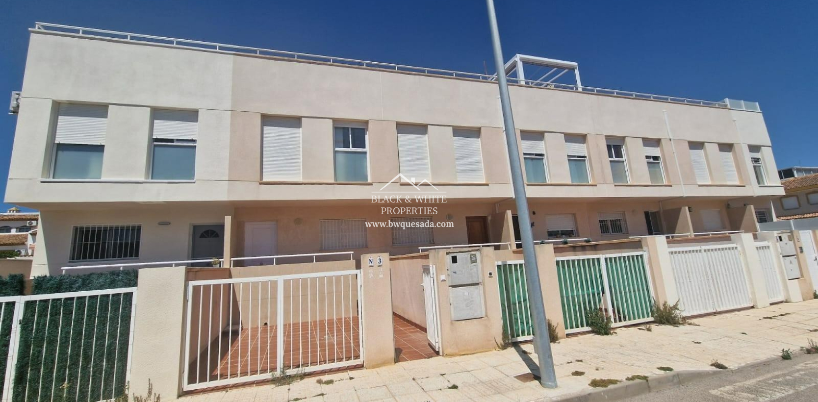 Resale - Chalet - Orihuela Costa - Villamartín