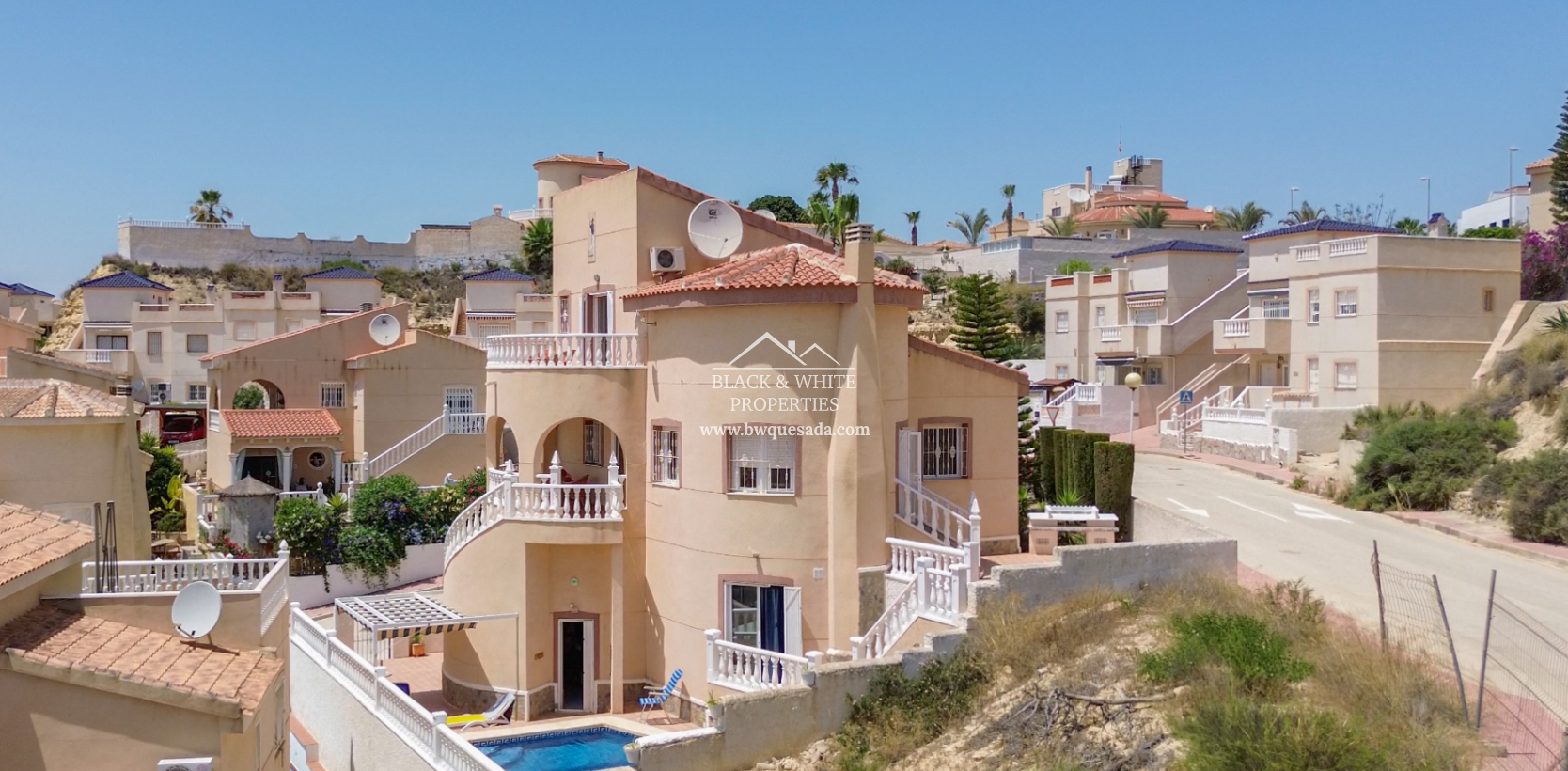 Resale - Detached House / Villa - Ciudad Quesada - La Marquesa