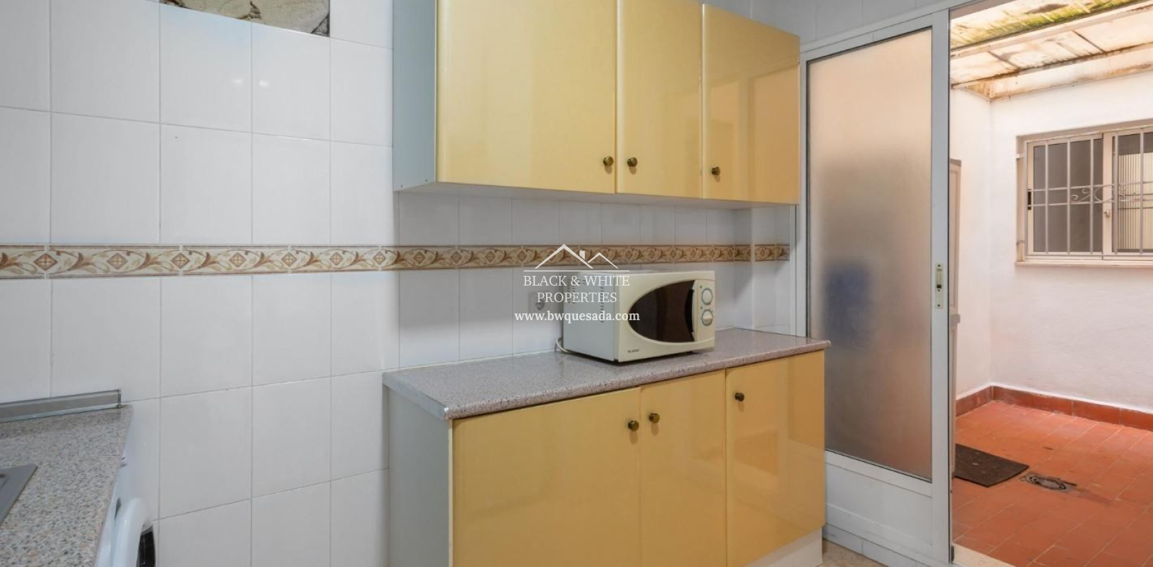 Resale - Ground Floor - Torrevieja - Acequion