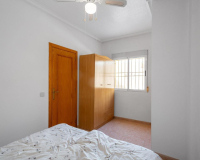 Resale - Ground Floor - Torrevieja - Acequion