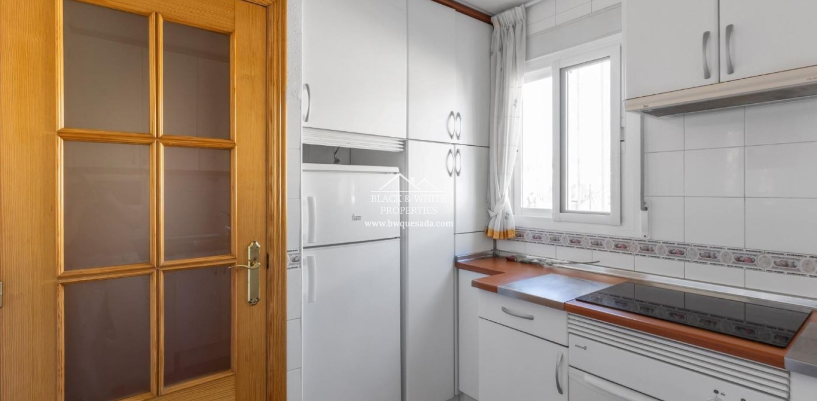 Resale - Ground Floor - Torrevieja - Playa de los Locos