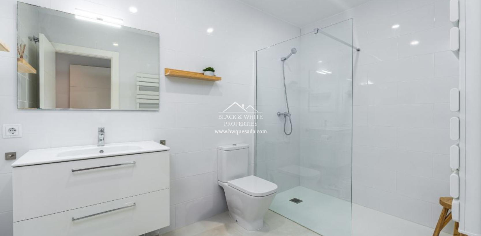 Resale - Miasto - Altea