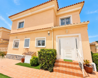 Resale - Miasto - La Marina