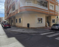 Resale - Niski poziom - Torrevieja