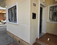 Resale - Niski poziom - Torrevieja