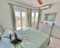 Resale - Pół - Kamienica  - Lo Crispin