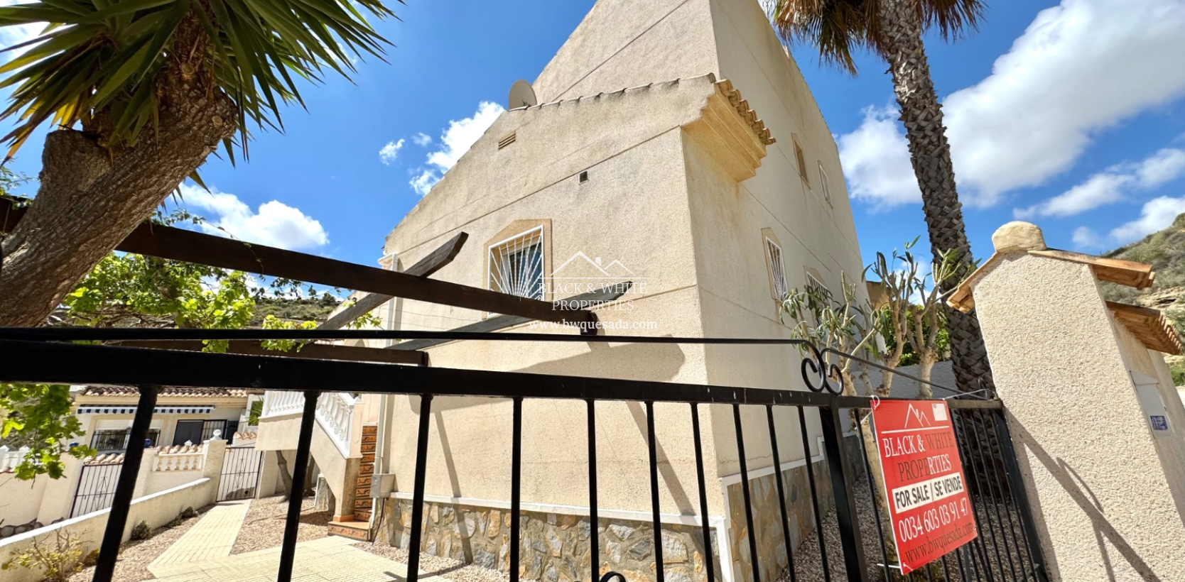 Resale - Semi - Detached Villa - Ciudad Quesada