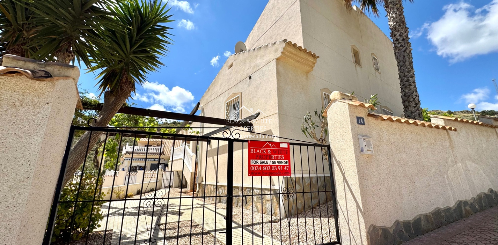 Resale - Semi - Detached Villa - Ciudad Quesada