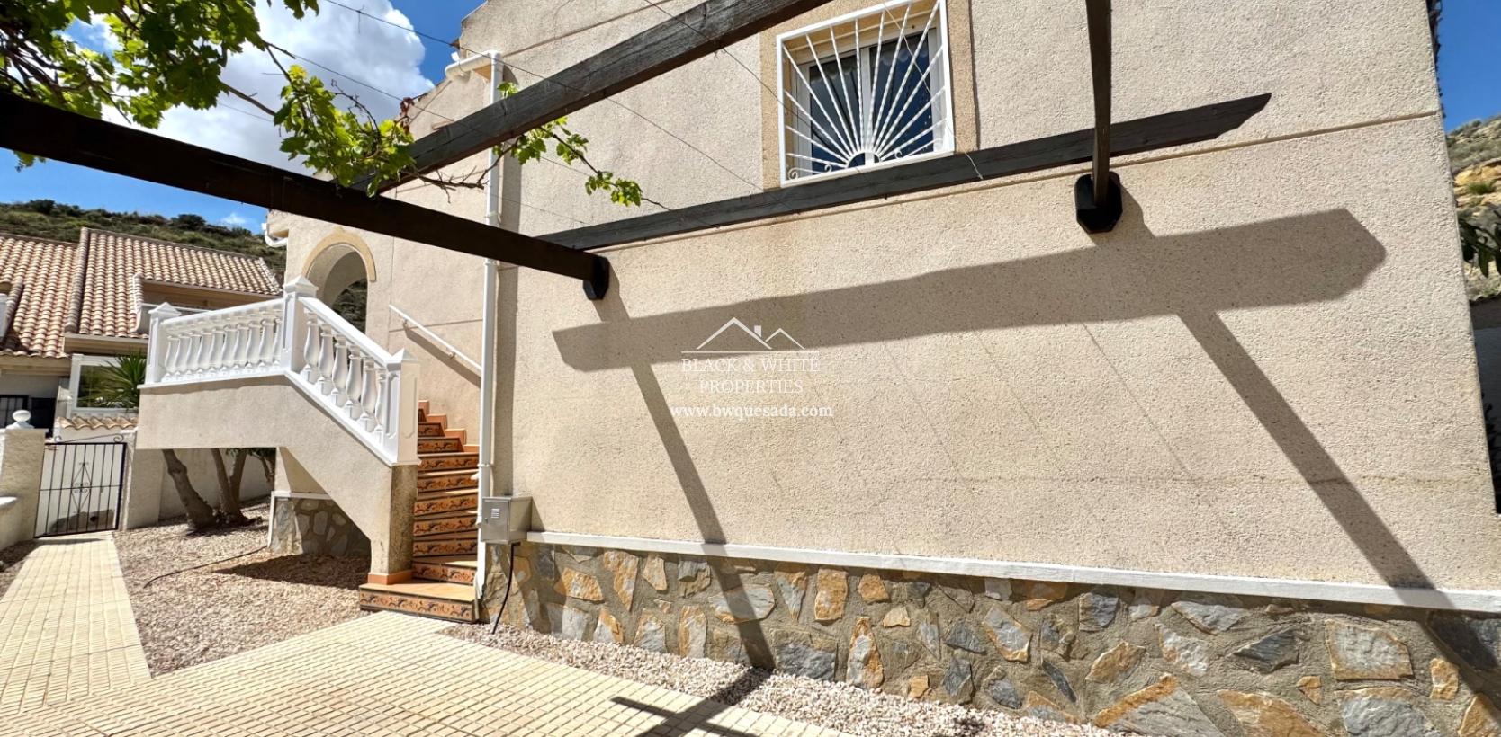 Resale - Semi - Detached Villa - Ciudad Quesada