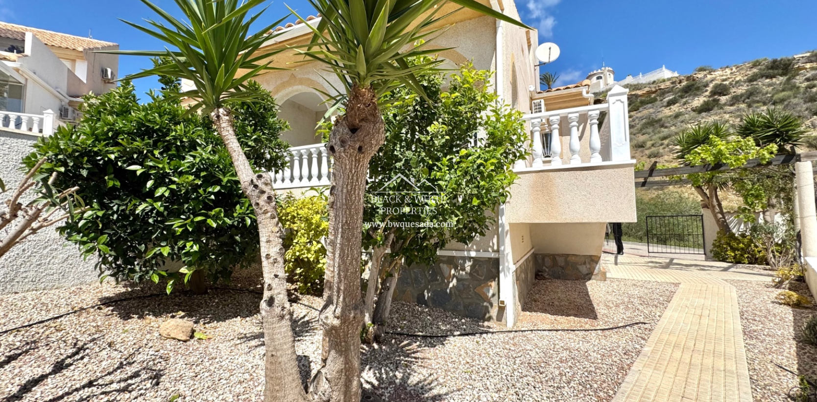 Resale - Semi - Detached Villa - Ciudad Quesada