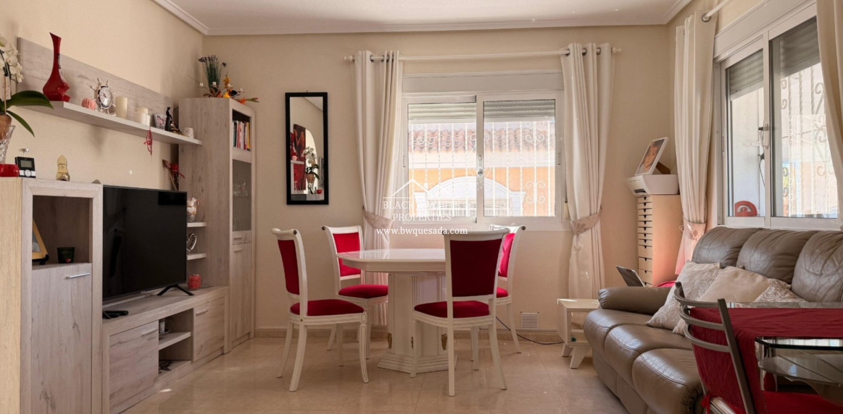 Resale - Semi - Detached Villa - Ciudad Quesada
