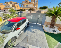 Resale - Semi - Detached Villa - Lo Crispin