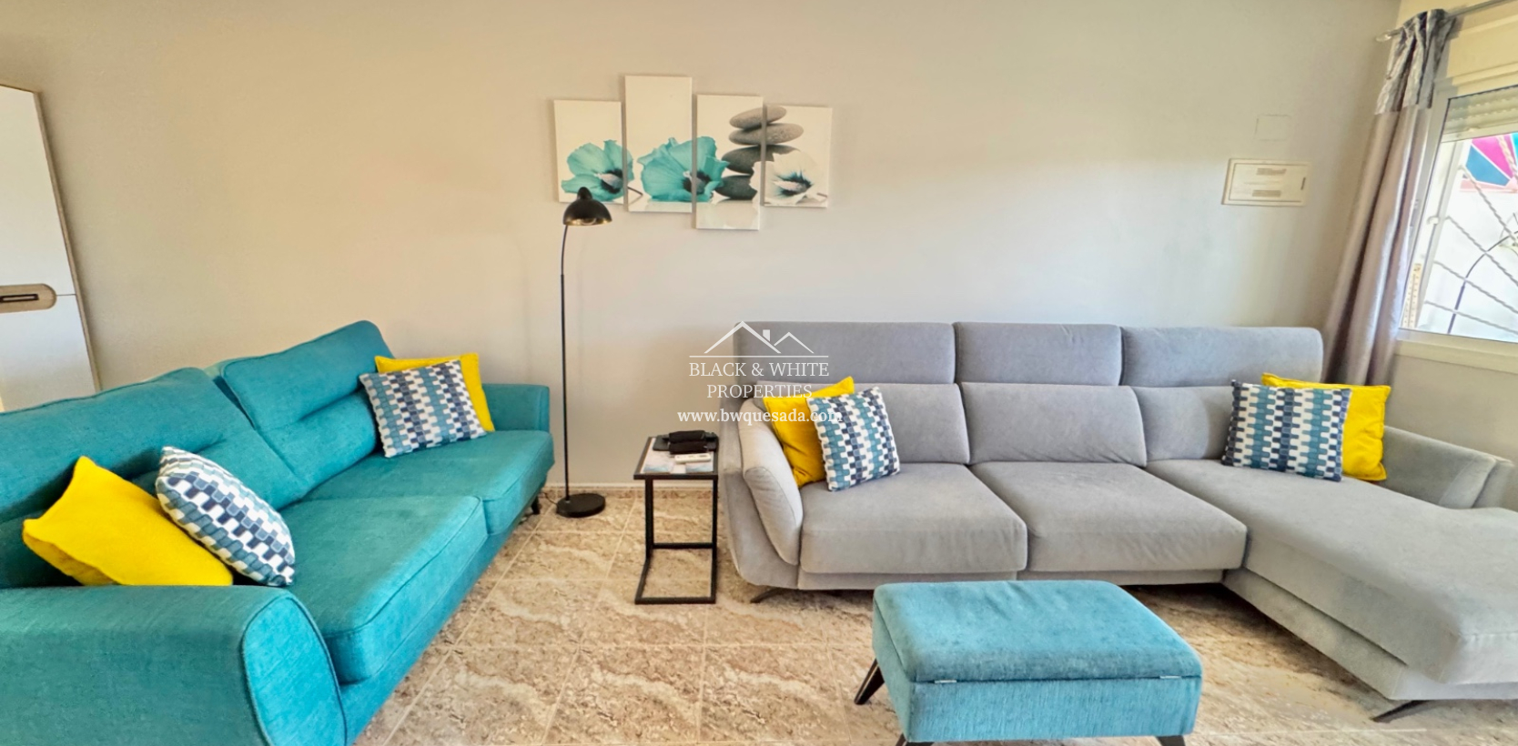 Resale - Semi - Detached Villa - Lo Crispin