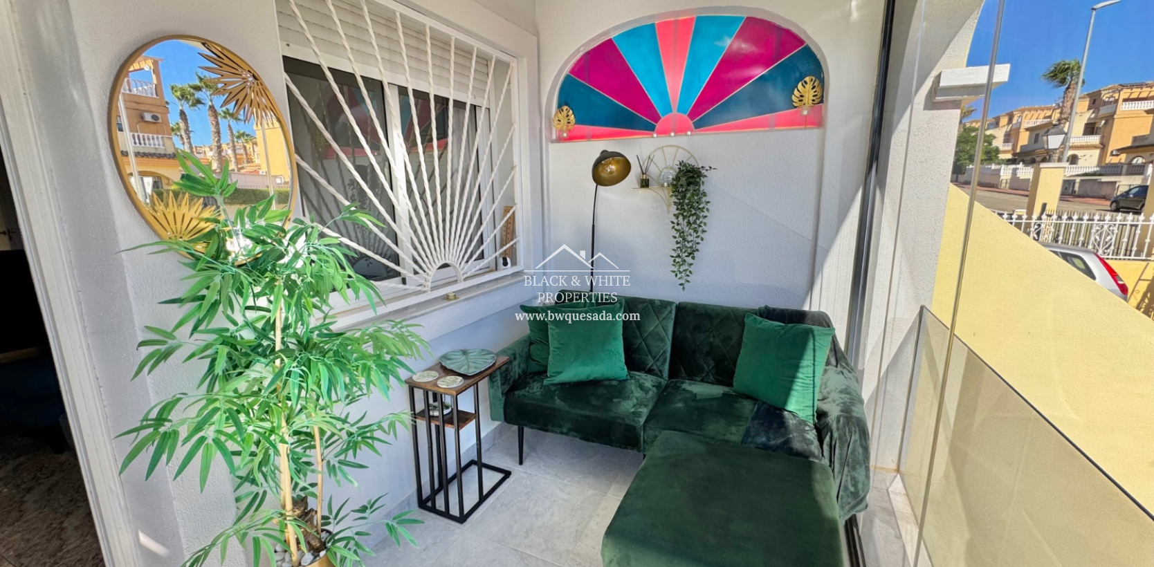 Resale - Semi - Detached Villa - Lo Crispin