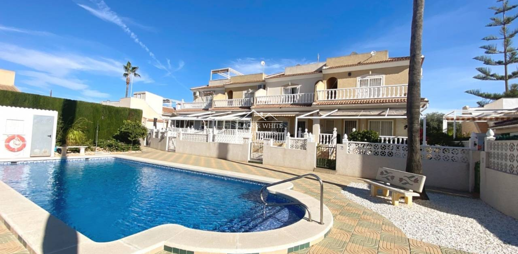 Resale - Townhouse - Benijofar