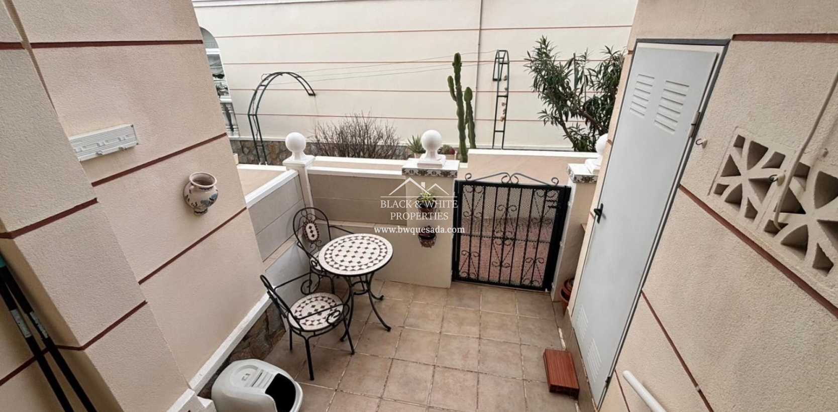 Resale - Townhouse - Ciudad Quesada - Doña Pena