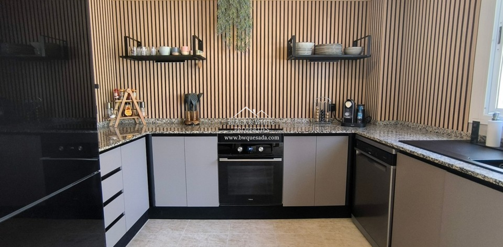 Resale - Townhouse - Ciudad Quesada - La Fiesta