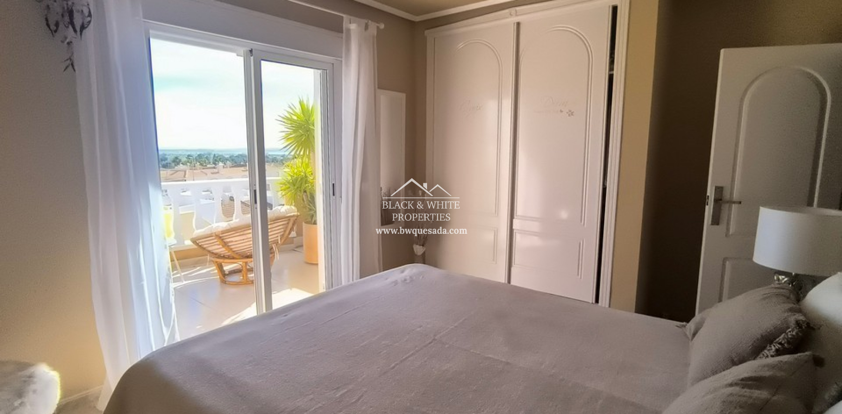 Resale - Townhouse - Ciudad Quesada - La Fiesta