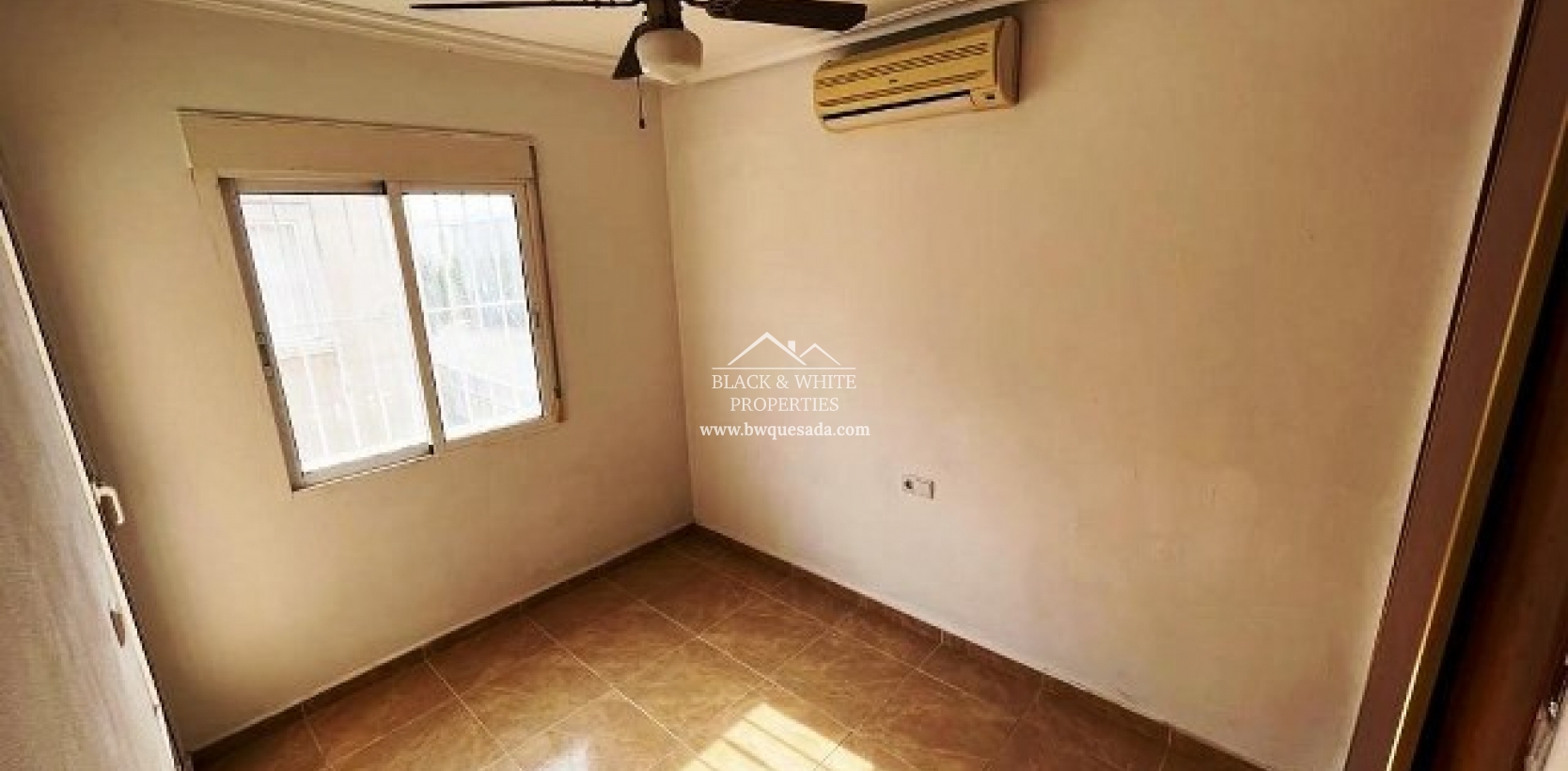Resale - Townhouse - Ciudad Quesada