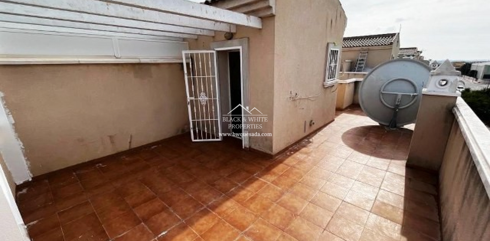 Resale - Townhouse - Ciudad Quesada