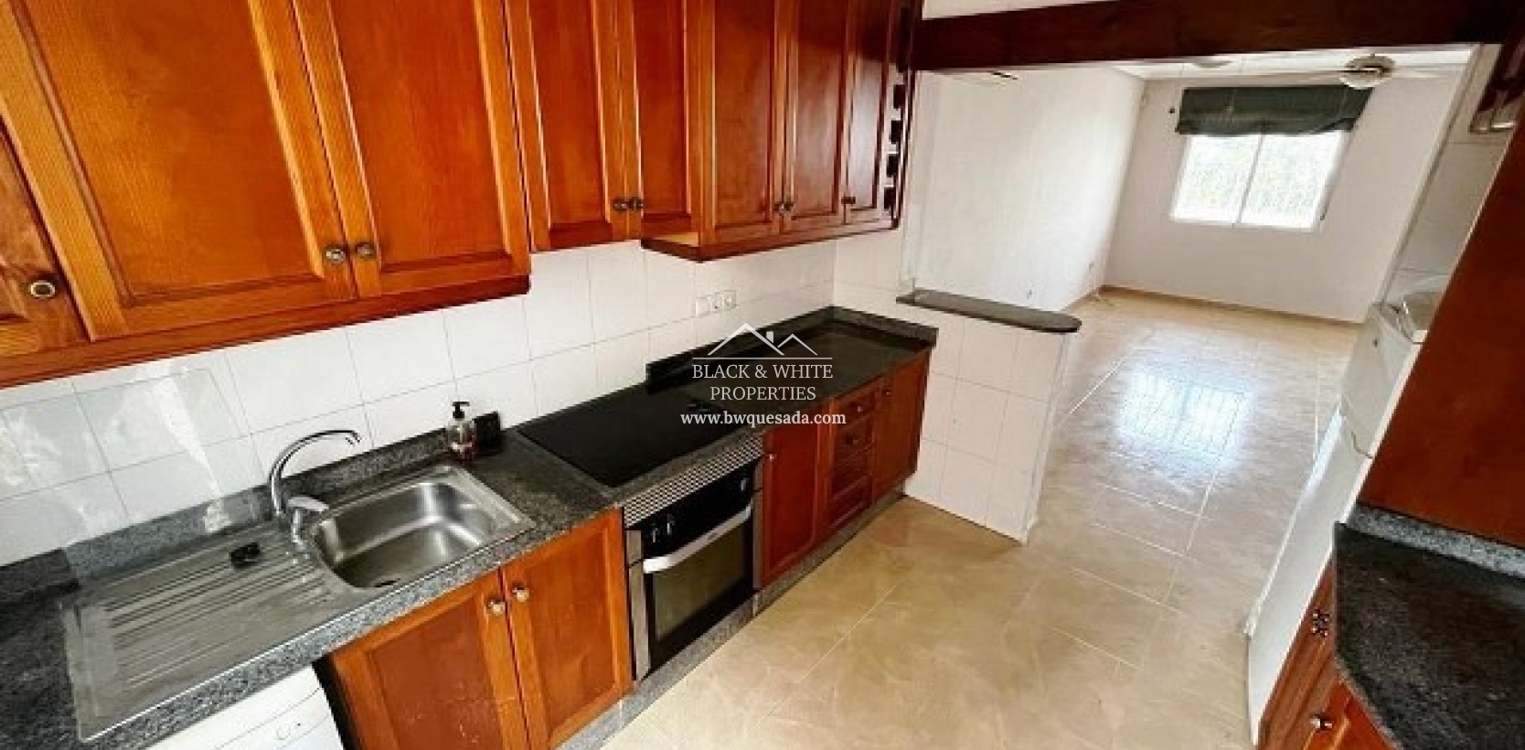 Resale - Townhouse - Ciudad Quesada