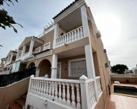 Resale - Townhouse - Ciudad Quesada