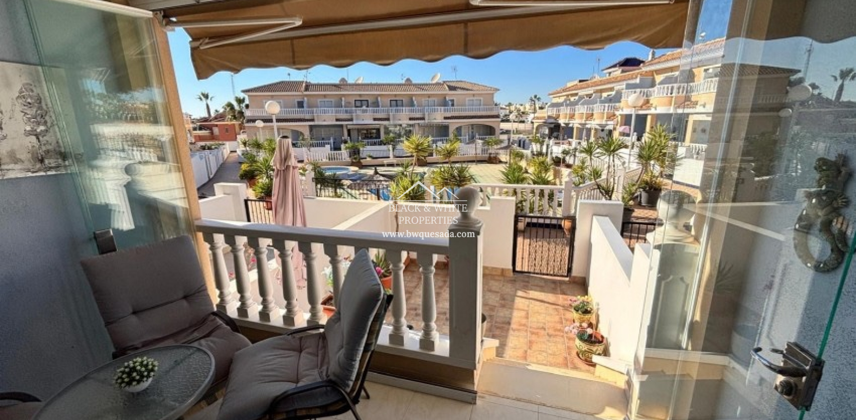 Resale - Townhouse - Ciudad Quesada