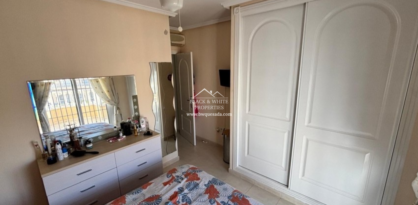 Resale - Townhouse - Ciudad Quesada