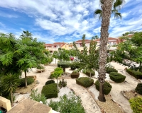 Resale - Townhouse - Lo Crispin