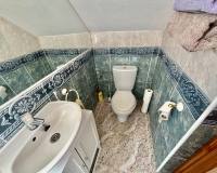 Resale - Townhouse - Lo Crispin